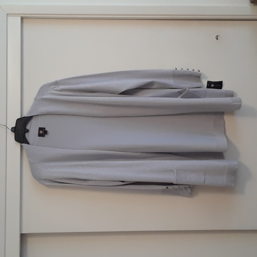 JM Collection Gray Sweater